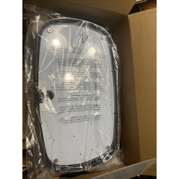 AeroGarden 903100-1200 Ultra LED with Gourmet Herb Seed Pod Kit - Picture 1 of 9